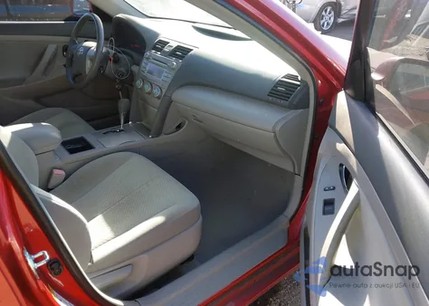 2009 Toyota Camry Le z USA, uszkodzony, nr VIN 4T4BE46K09R092356